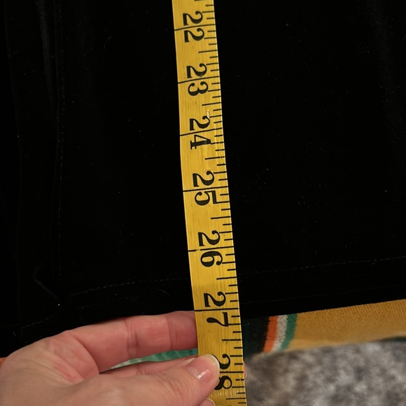 Black Velvet Vintage Single Button Formal Jacket - Picture 7 of 7